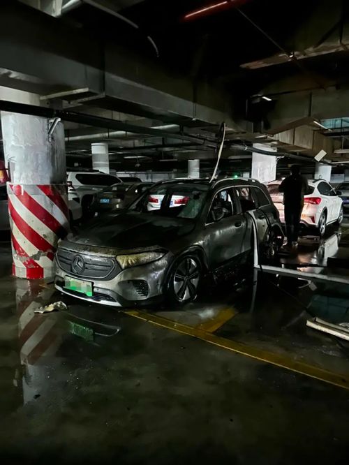 聚焦315丨特評 奔馳放棄全面電動化，是戰略收縮還是市場暗流？